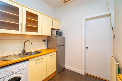 Flat 1F3, 26 Milton Street, Abbeyhill, Edinburgh, EH8 8HE - image 6