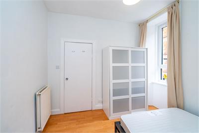 Flat 1F3, 26 Milton Street, Abbeyhill, Edinburgh, EH8 8HE - image 8
