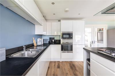 114 Penicuik Road, Roslin, EH25 9NT - image 10
