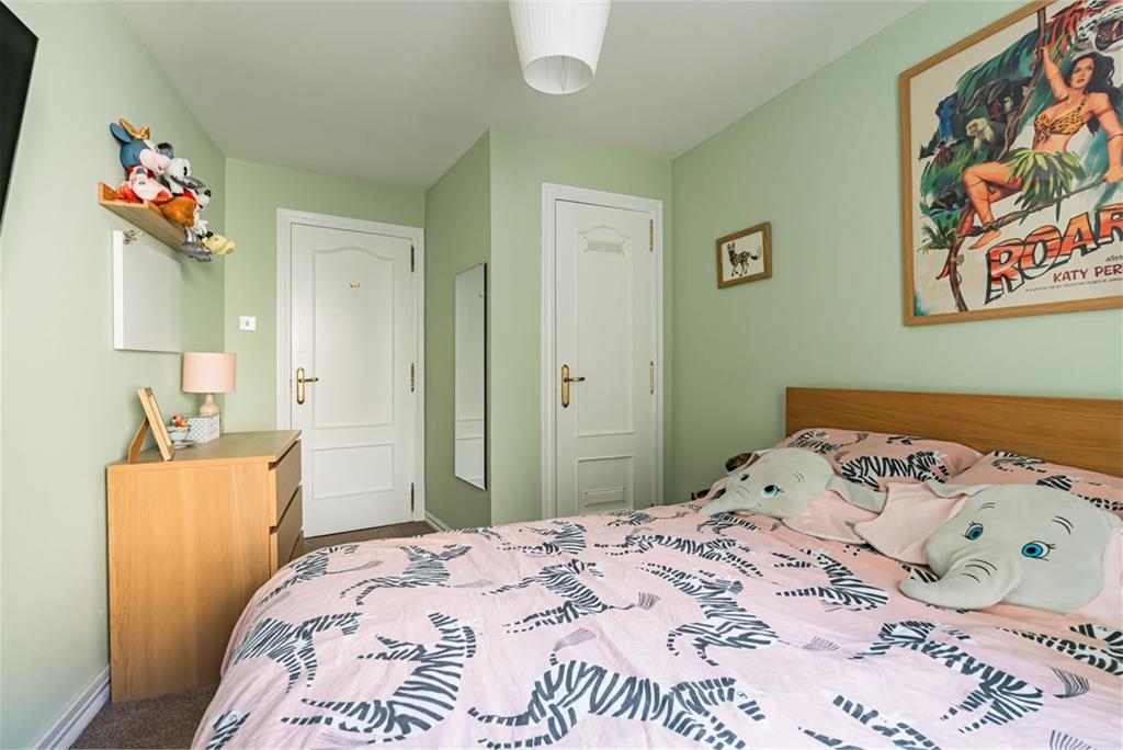 18/26 Johns Place, Edinburgh, EH6 7EN - image 7