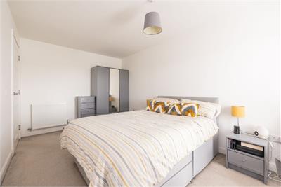 25/8 Lurie Place, Edinburgh, EH16 4FY - image 12