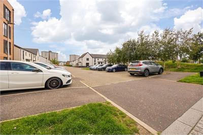 25/8 Lurie Place, Edinburgh, EH16 4FY - image 16