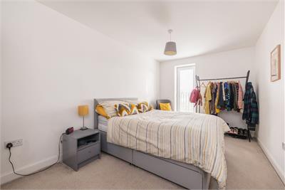25/8 Lurie Place, Edinburgh, EH16 4FY - image 4