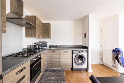 25/8 Lurie Place, Edinburgh, EH16 4FY - image 9