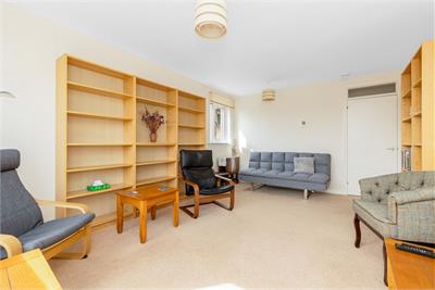 37 West Court, Ravelston House Park, Ravelston, Edinburgh, EH4 3NP - image 3