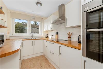 37 West Court, Ravelston House Park, Ravelston, Edinburgh, EH4 3NP - image 4