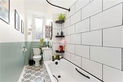 9 (3F2), Rossie Place, Easter Road, Edinburgh, EH7 5SF - image 8