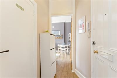 9 (3F2), Rossie Place, Easter Road, Edinburgh, EH7 5SF - image 10