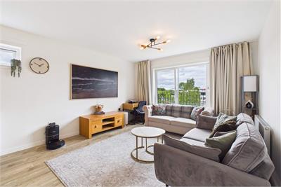 Flat 8, 22 Meadow Place Road, Corstorphine, Edinburgh, EH12 7UQ - image 2