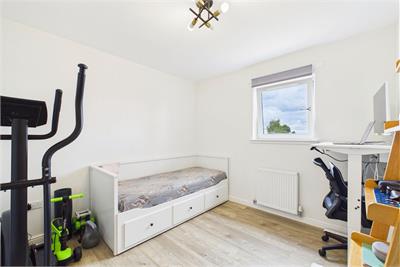 Flat 8, 22 Meadow Place Road, Corstorphine, Edinburgh, EH12 7UQ - image 10