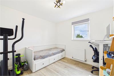 Flat 8, 22 Meadow Place Road, Corstorphine, Edinburgh, EH12 7UQ - image 10