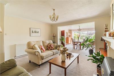 45 Broompark Road, Edinburgh, EH12 7JZ - image 2