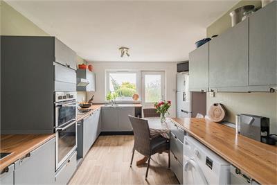 45 Broompark Road, Edinburgh, EH12 7JZ - image 11