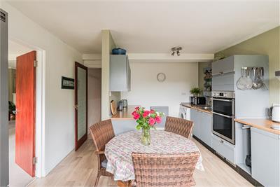 45 Broompark Road, Edinburgh, EH12 7JZ - image 12