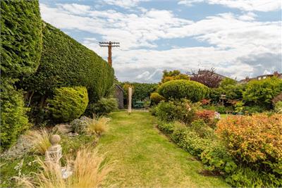 45 Broompark Road, Edinburgh, EH12 7JZ - image 30