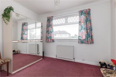 38 Drum Brae South, Edinburgh, EH12 8SZ - image 15
