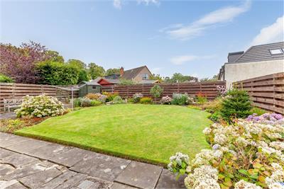 38 Drum Brae South, Edinburgh, EH12 8SZ - image 26
