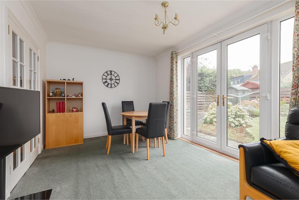 38 Drum Brae South,
Edinburgh,
EH12 8SZ - image 9