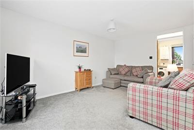 30 Nellfield, Liberton, Edinburgh, EH16 6DX - image 2