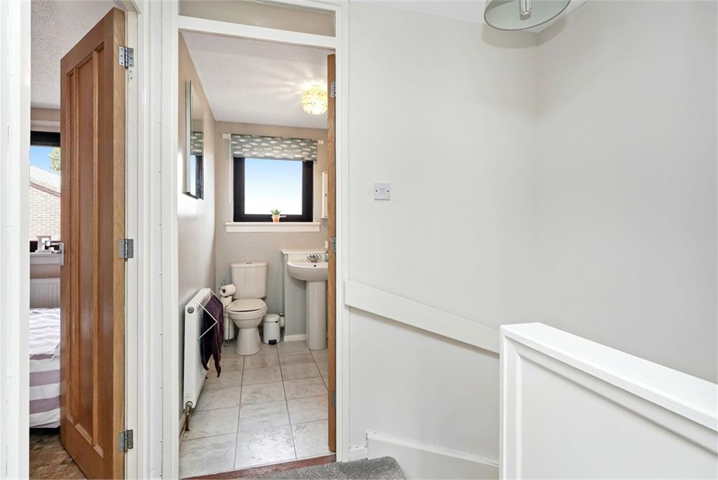 30 Nellfield, Liberton, Edinburgh, EH16 6DX - image 6
