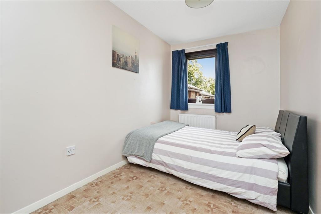 30 Nellfield, Liberton, Edinburgh, EH16 6DX - image 7