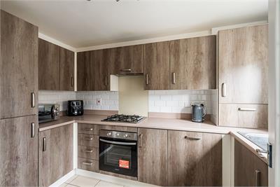 15 Mayflower Grove, Loanhead, EH20 9FD - image 6