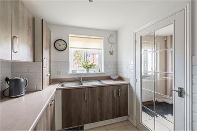 15 Mayflower Grove, Loanhead, EH20 9FD - image 7