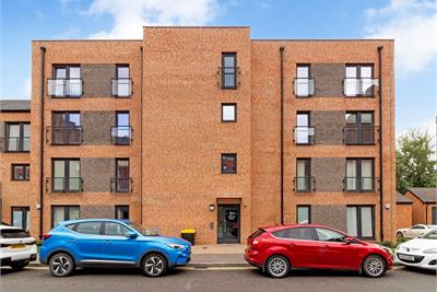 Flat 12, 21 Geissler Drive, The Shore, Edinburgh, EH6 6AP - image 2