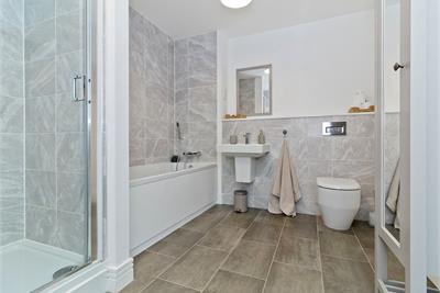 Flat 12, 21 Geissler Drive, The Shore, Edinburgh, EH6 6AP - image 11