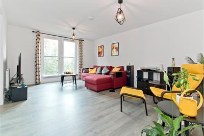 Flat 12, 21 Geissler Drive, The Shore, Edinburgh, EH6 6AP - image 3