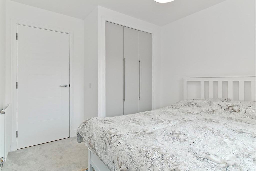 Flat 12, 21 Geissler Drive, The Shore, Edinburgh, EH6 6AP - image 10