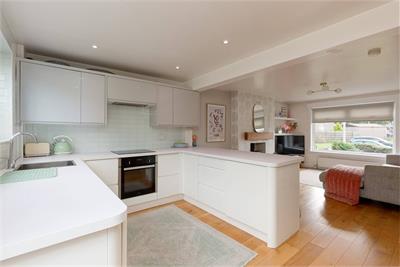 38 The Green, Edinburgh, EH4 5AF - image 6
