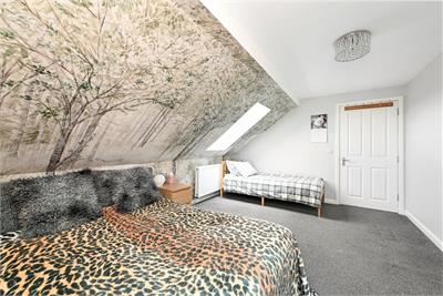 14/7 Fountainhall Road, Edinburgh, EH9 2NN - image 11
