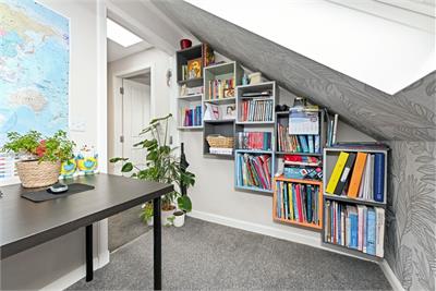 14/7 Fountainhall Road, Edinburgh, EH9 2NN - image 15