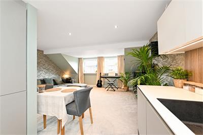 14/7 Fountainhall Road, Edinburgh, EH9 2NN - image 6
