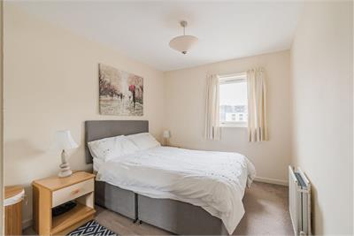 7/6 Alexander Drive, Edinburgh, EH11 2RH - image 6