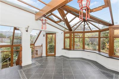 120 Greenbank Crescent, Edinburgh, EH10 5SZ - image 5