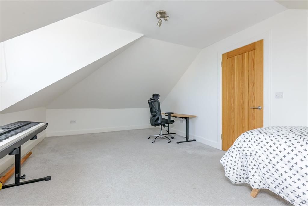 14 Southfield Gardens West, Edinburgh, EH15 1RL - image 14