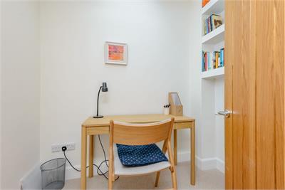 14 Southfield Gardens West, Edinburgh, EH15 1RL - image 15