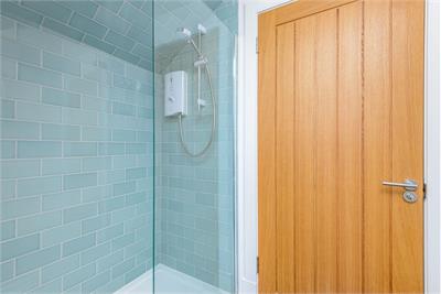 14 Southfield Gardens West, Edinburgh, EH15 1RL - image 18