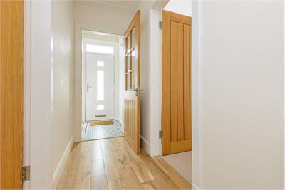 14 Southfield Gardens West, Edinburgh, EH15 1RL - image 8