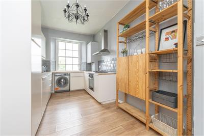 3f2, 31 Bread Street, Edinburgh, EH3 9AL - image 8