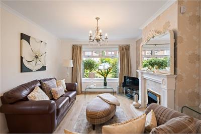 16 Clerwood Grove, Corstorphine, EH12 8PN - image 3