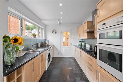 16 Clerwood Grove, Corstorphine, EH12 8PN - image 7