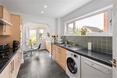 16 Clerwood Grove, Corstorphine, EH12 8PN - image 9