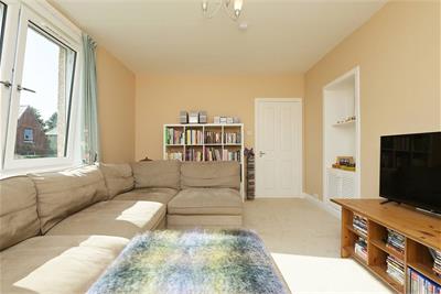 44 Carlops Crescent, , Penicuik, EH26 0DN - image 3