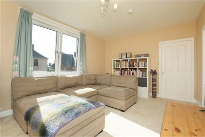 44 Carlops Crescent, , Penicuik, EH26 0DN - image 4