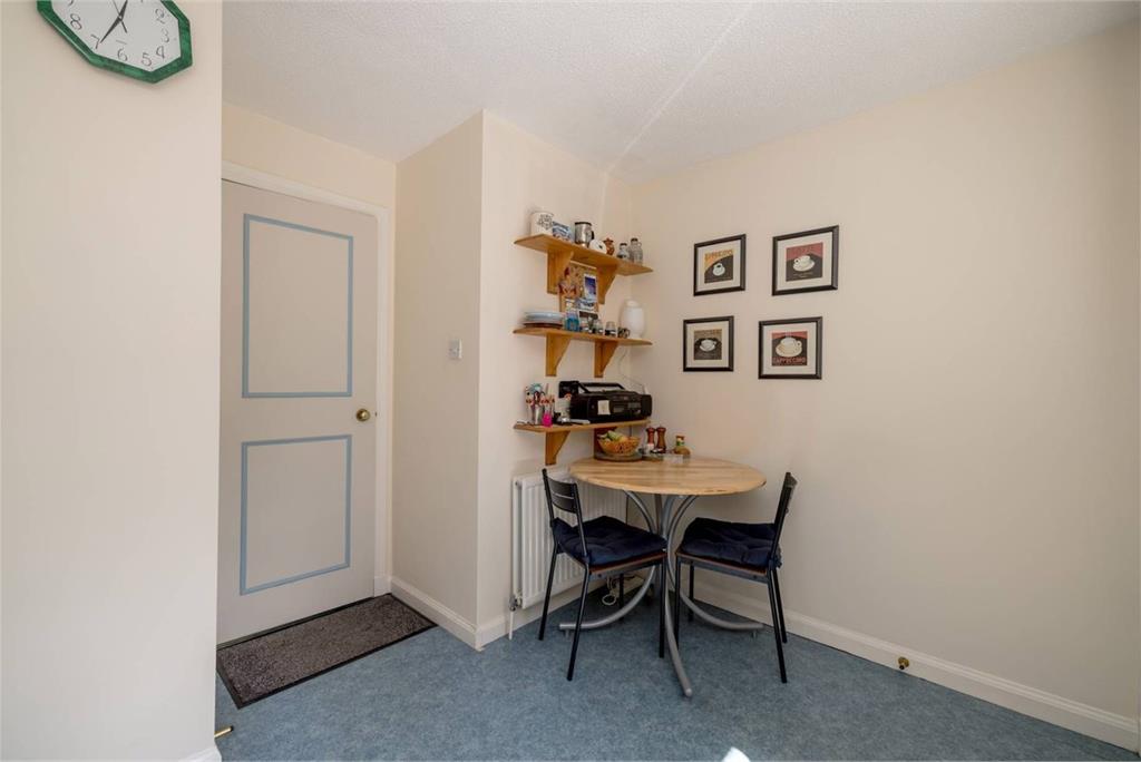 2/3 St Teresa Place, Edinburgh, EH10 5UB - image 9