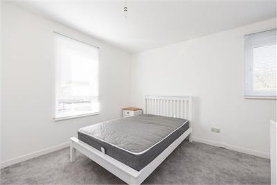 81 Fauldburn, Edinburgh, EH12 8YQ - image 4