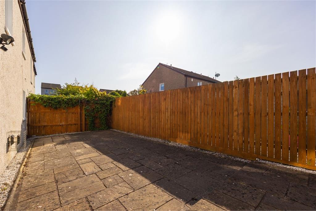 81 Fauldburn, Edinburgh, EH12 8YQ - image 5